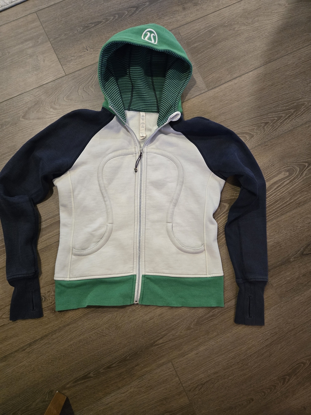 lululemon athletica Womens Zip Hoodie in Green, Navy & White